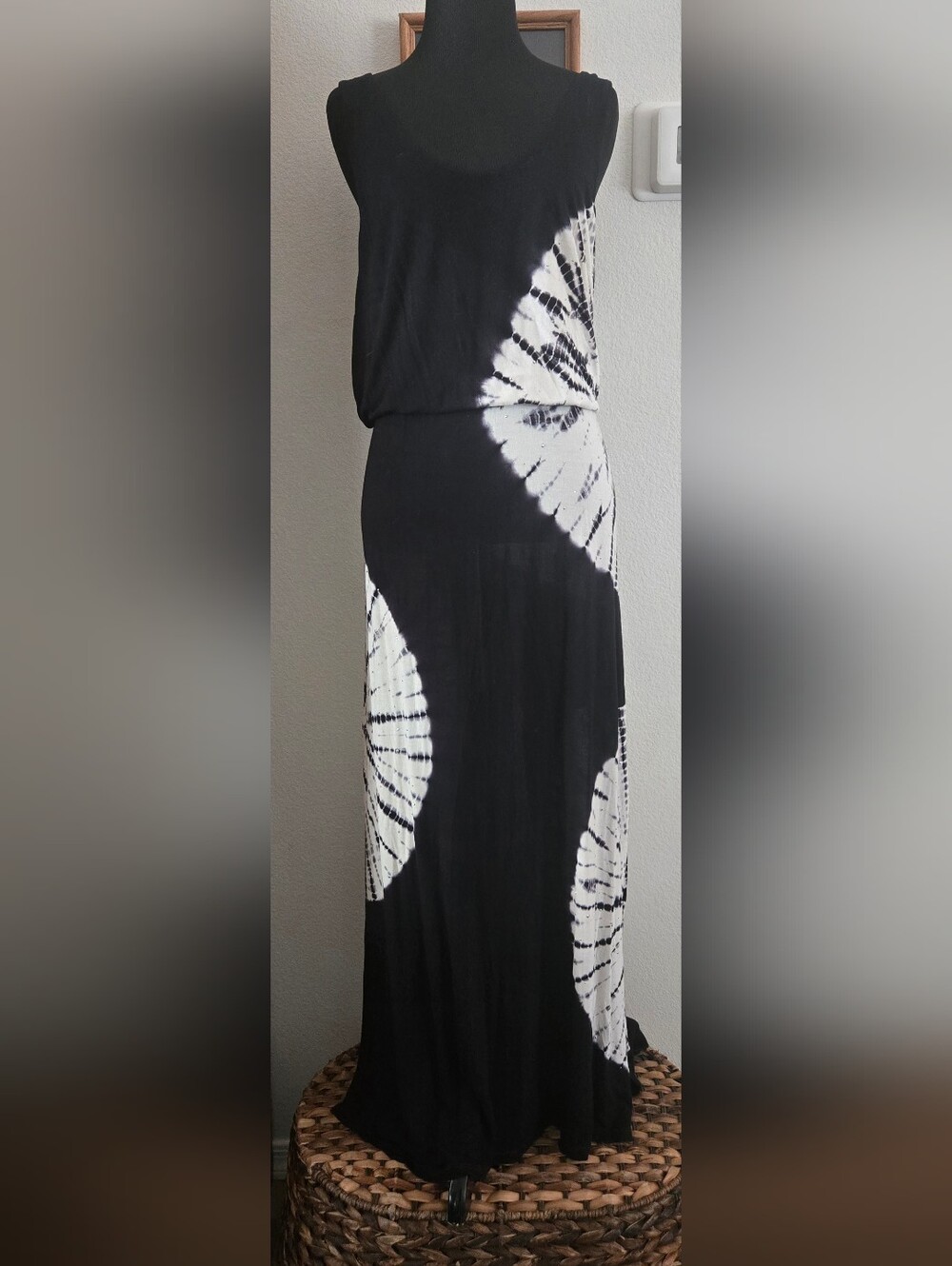 INC International Concepts Black & White Tie-Dye Maxi Dress